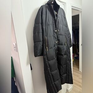 MICHAEL Michael Kors Black Maxi Down Puffer Coat with Gold Accents